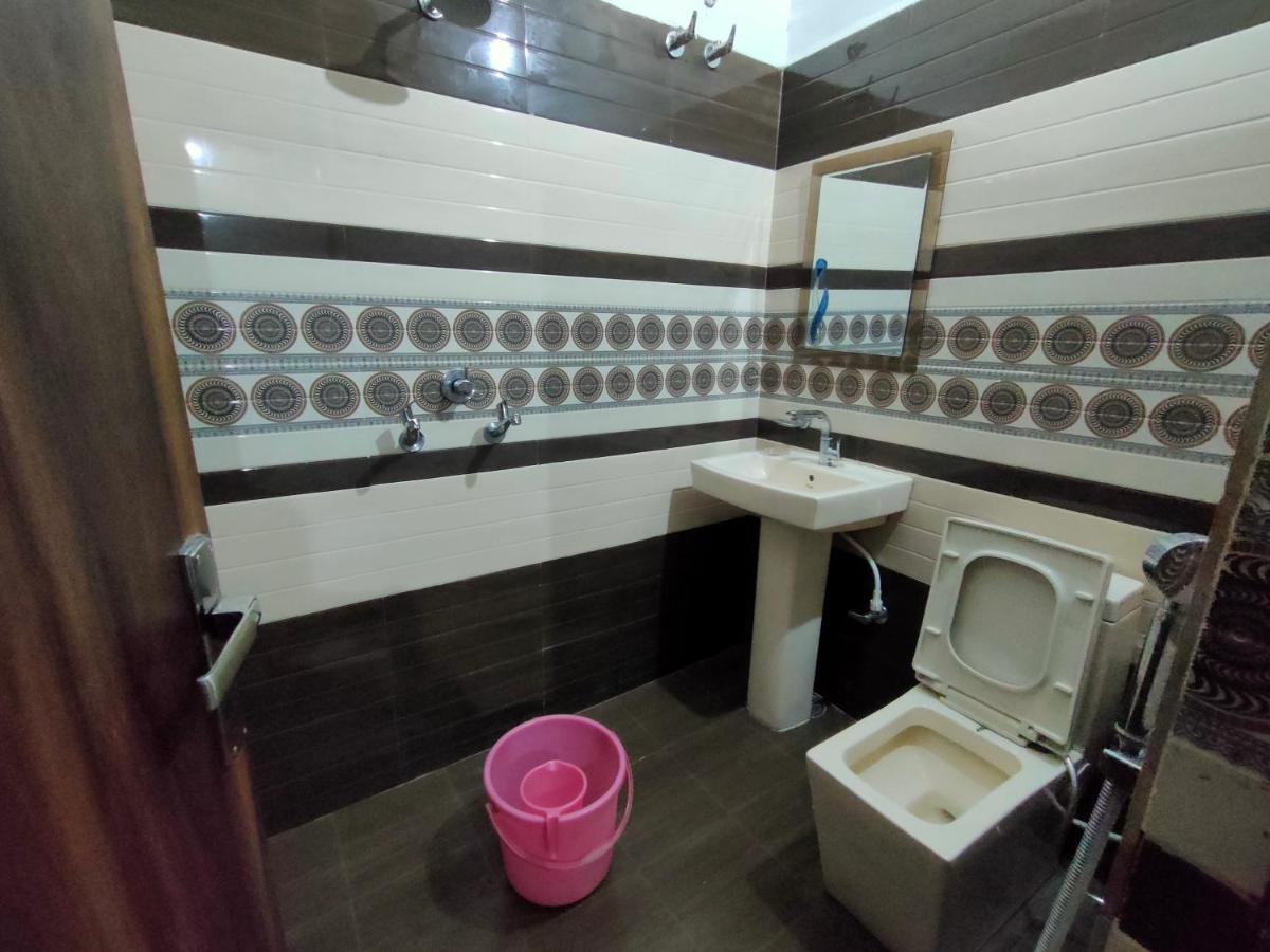 Arjun Guest House Pathankot Bagian luar foto