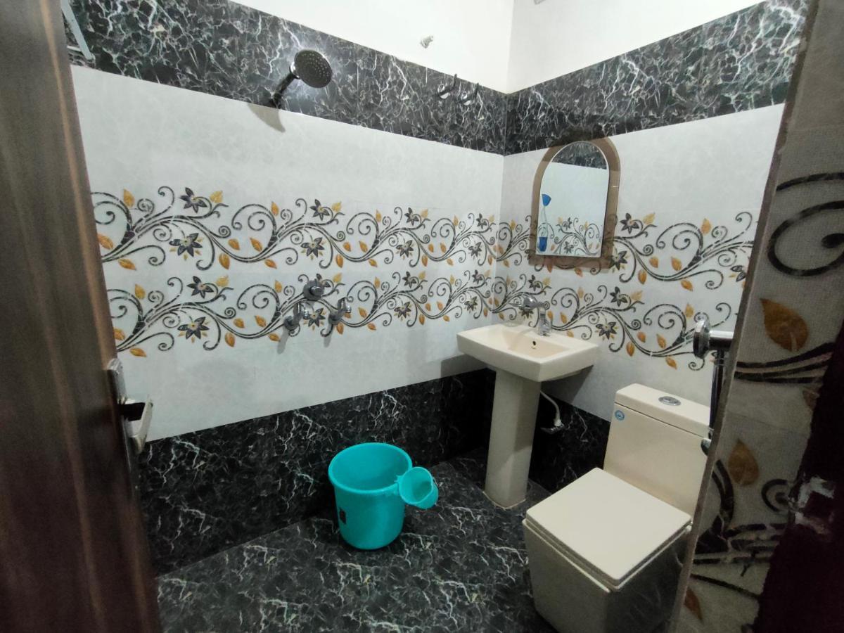 Arjun Guest House Pathankot Bagian luar foto